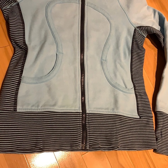 🌟HP🌟 Lululemon Blue Moon/Hyper Stripe Scuba Hoodie Stretch - Size 6 RARE - Picture 9 of 16